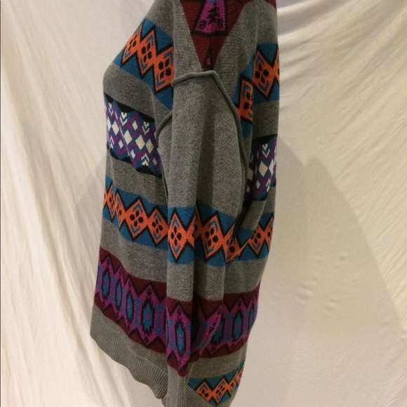 EUC- Plenty-Tracy Resse collection grey sweater❄️✨ - Picture 2 of 5